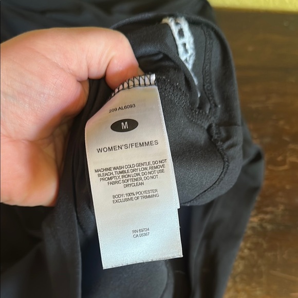 Columbia Long Sleeve Top - Picture 9 of 9